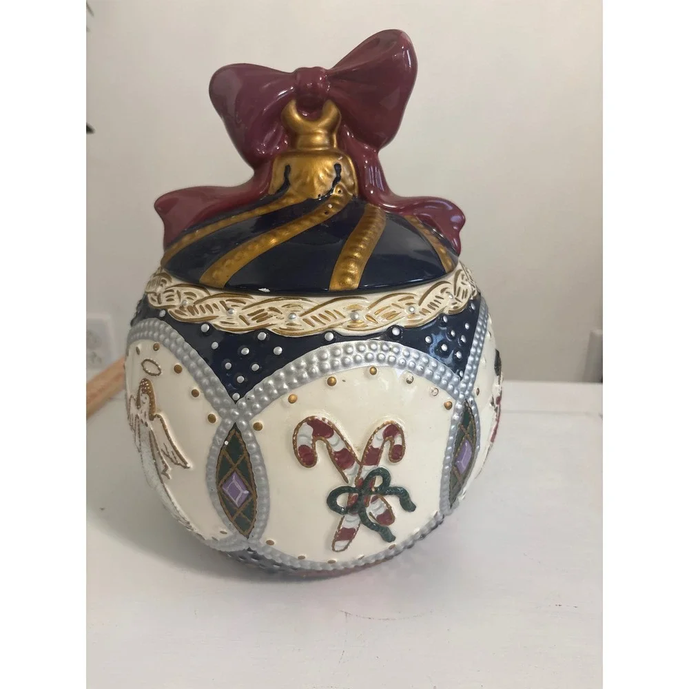JCPenney Home Collection Christmas Ornament Cookie Jar Ceramic Holiday Decor